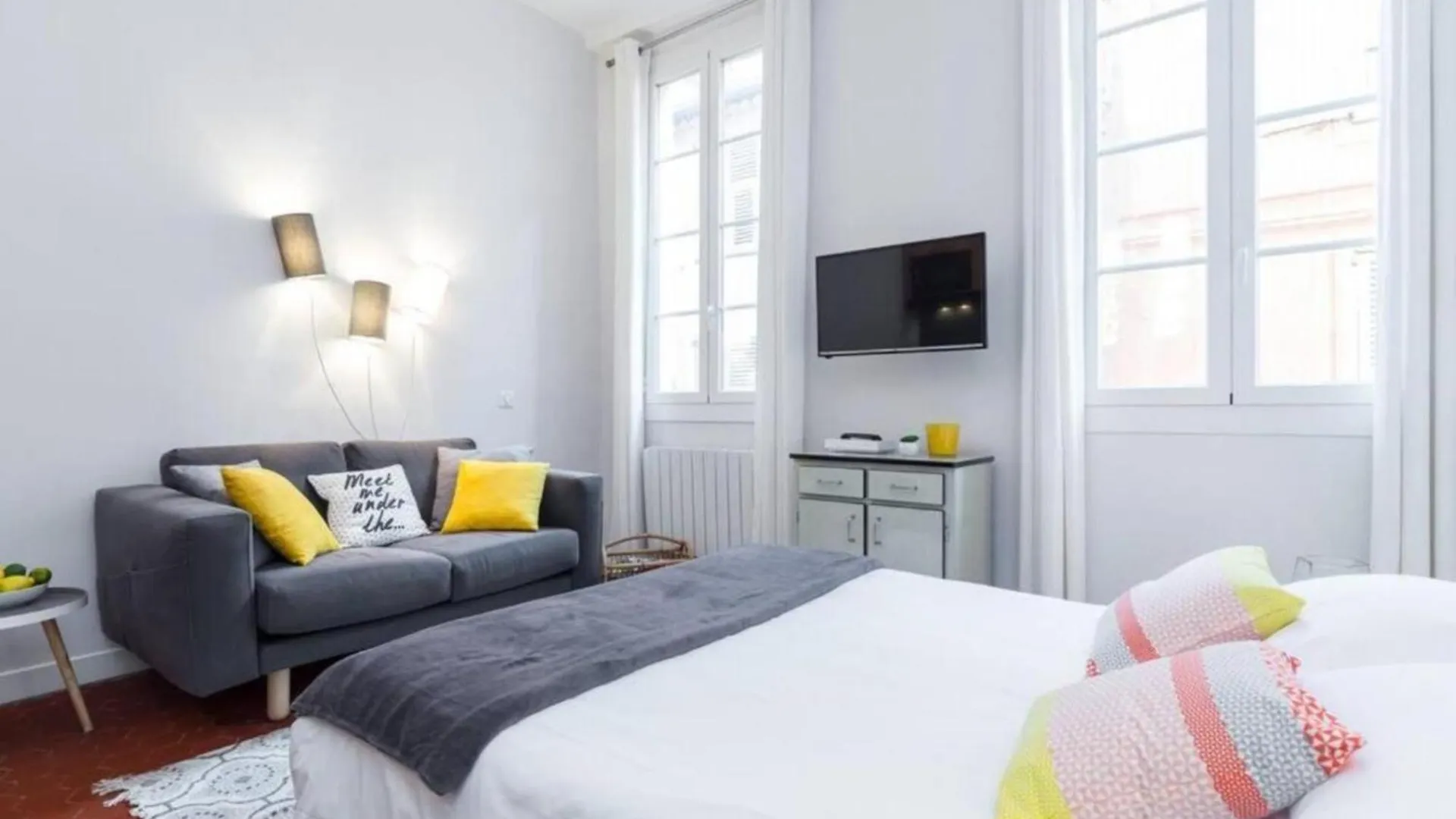 Apartamento Droite - Bright Studio In The Old Town Niza